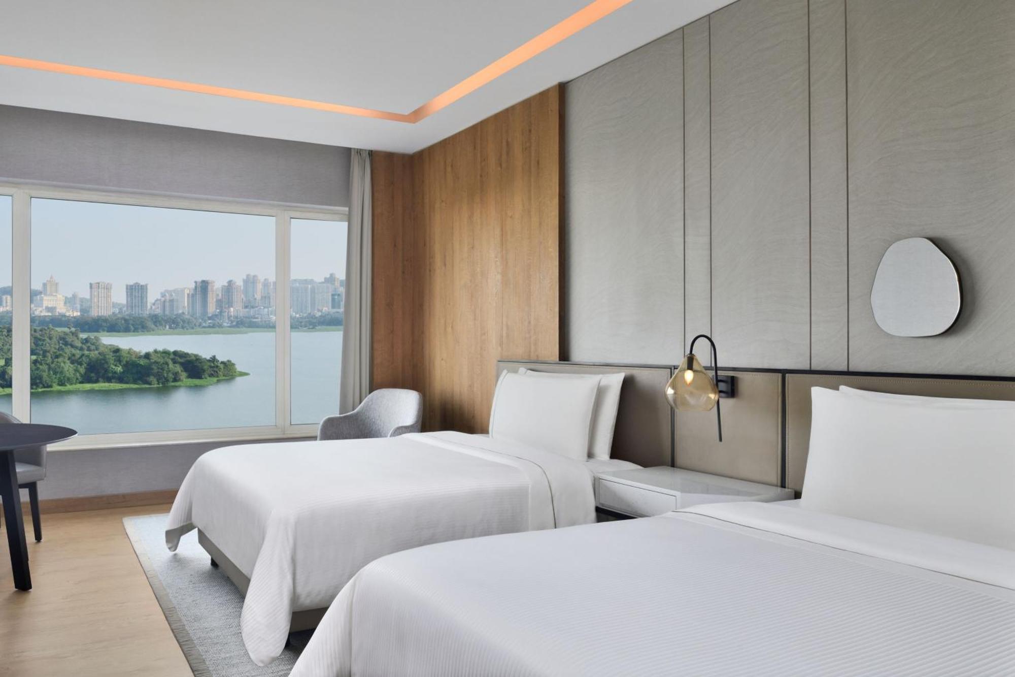 The Westin Powai Hotel Bombaj