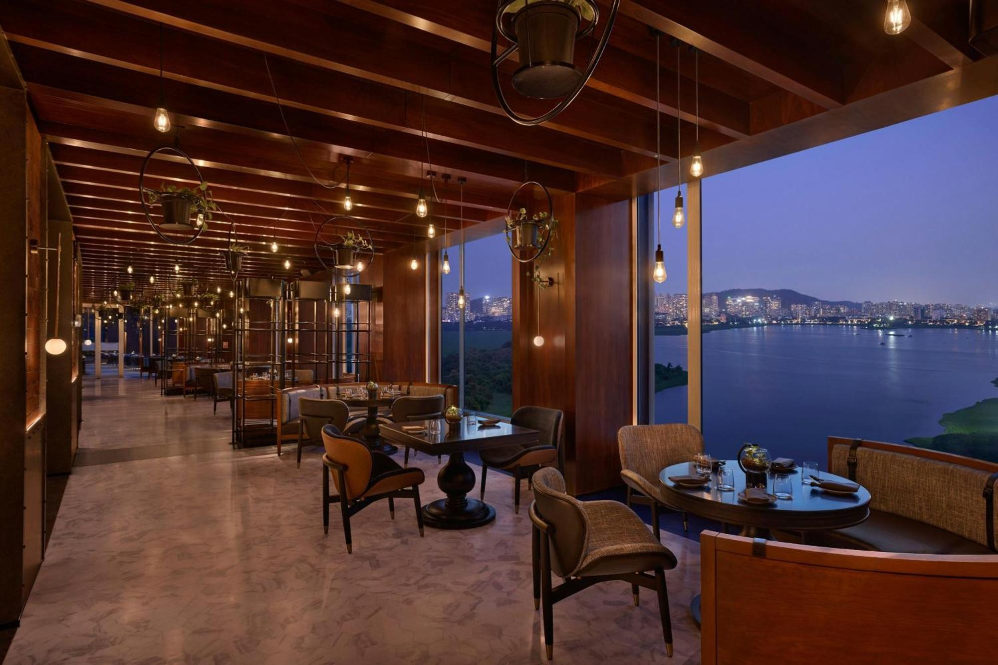 The Westin Powai 5* Bombaj